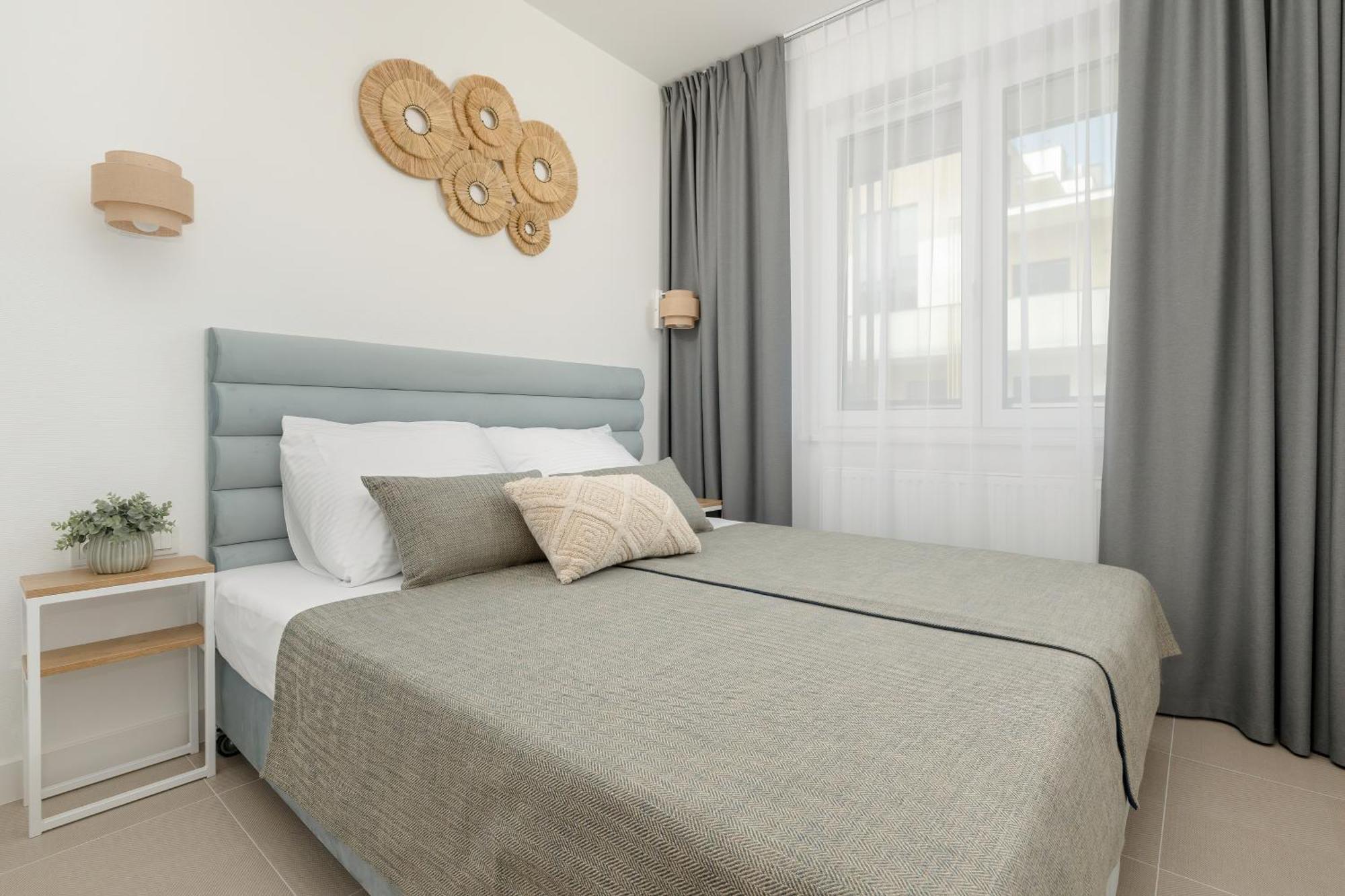 Aquamarina Dabki Marina Invest Aparthotel Buitenkant foto