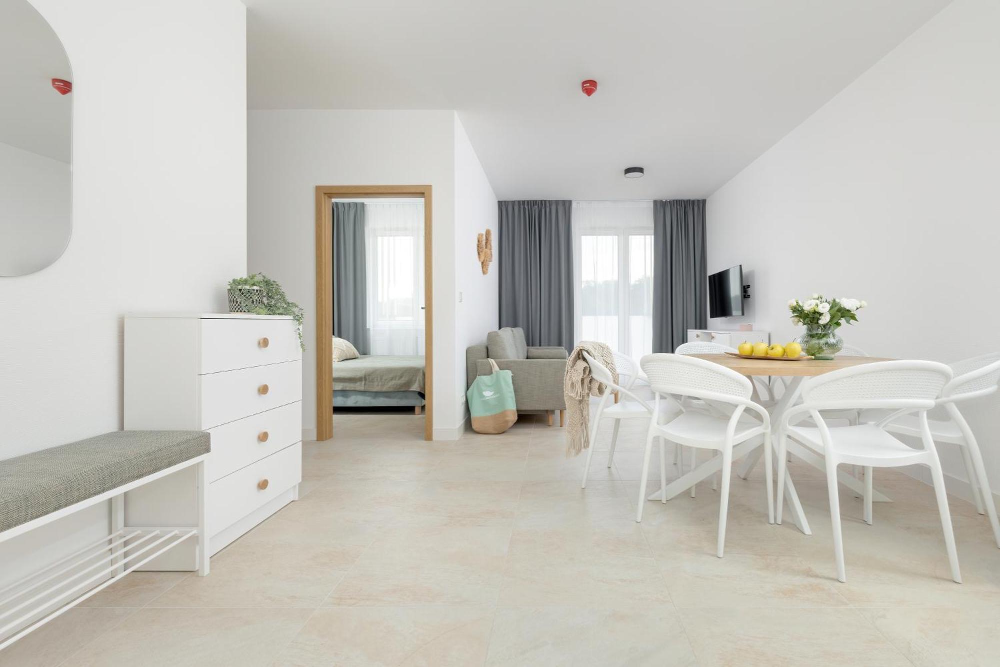 Aquamarina Dabki Marina Invest Aparthotel Buitenkant foto