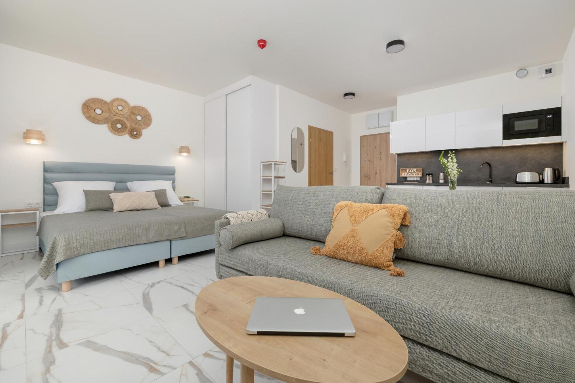 Aquamarina Dabki Marina Invest Aparthotel Buitenkant foto