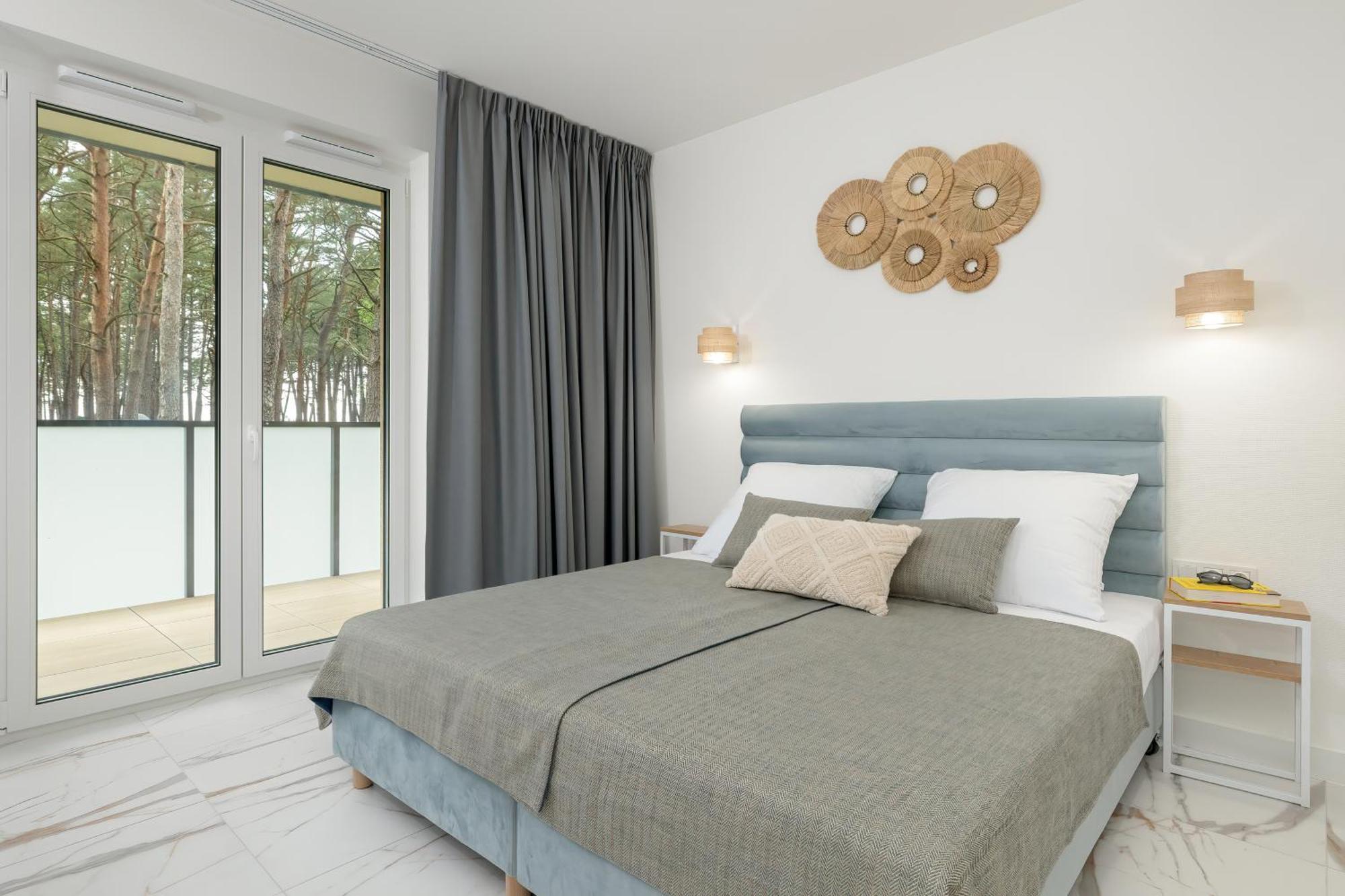 Aquamarina Dabki Marina Invest Aparthotel Buitenkant foto